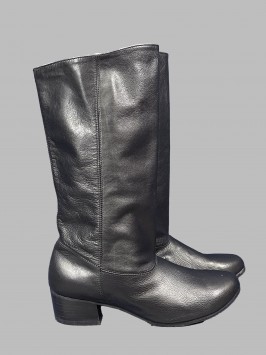 Сапоги черные, женские