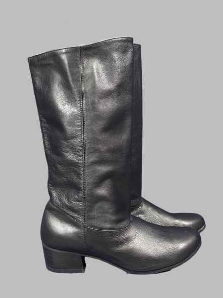 Сапоги черные, женские