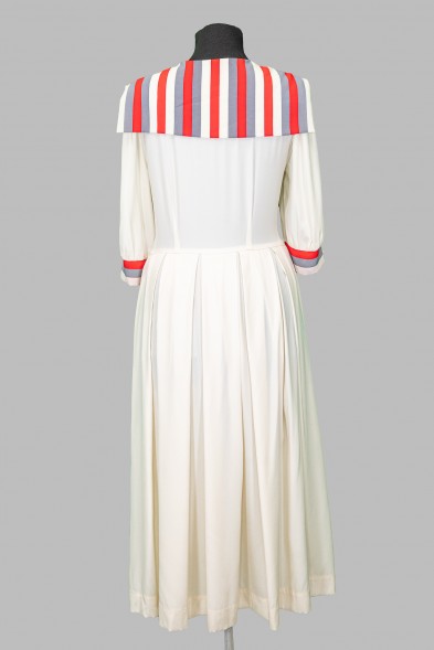 Платье-матроска с воротником