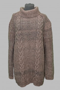 Свитер вязаный