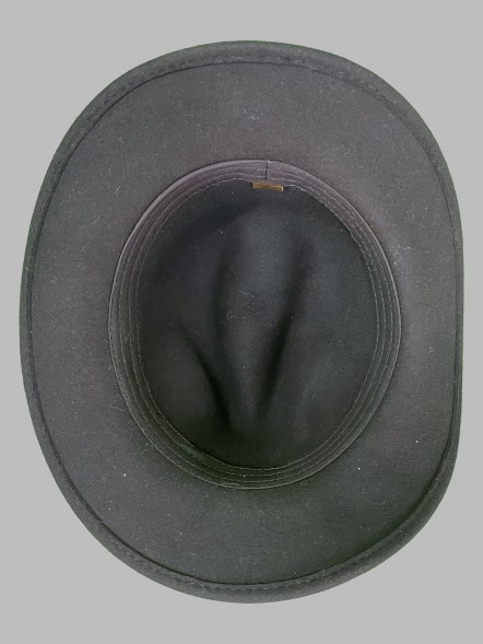 Шляпа фетровая черная																														