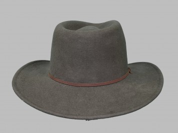 Шляпа фетровая темно-коричневая																														