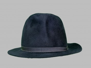 Шляпа бархатистая темно - синяя																														