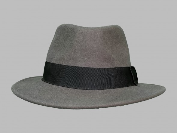 Шляпа фетровая серая																														
