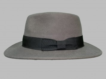 Шляпа фетровая серая