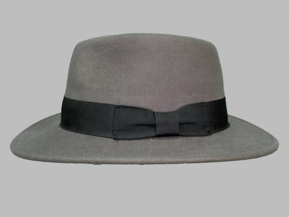 Шляпа фетровая серая																														