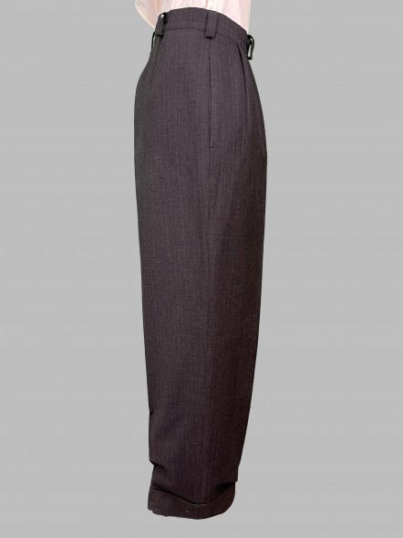 Брюки коричневые классические																														